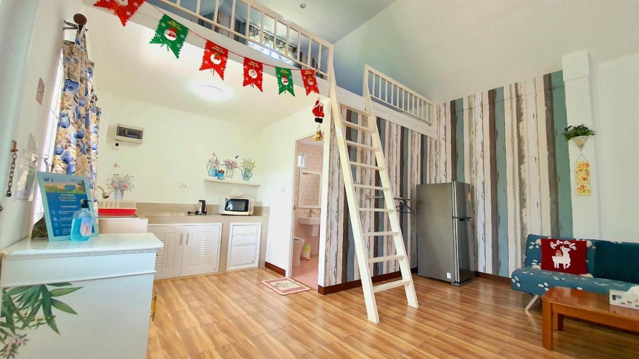 カオコー Tip Houseヴィラ エクステリア 写真
